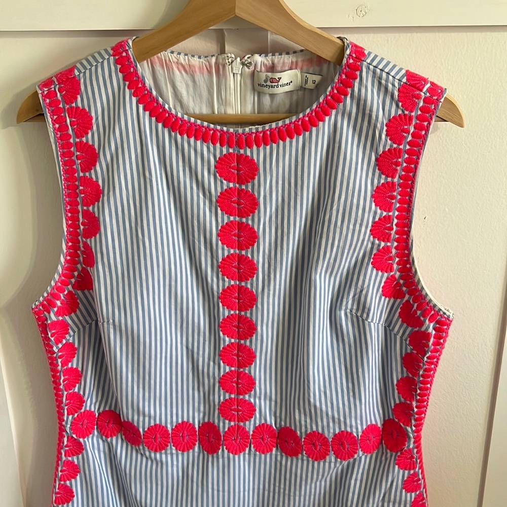 Vineyard Vines sleeveless dress